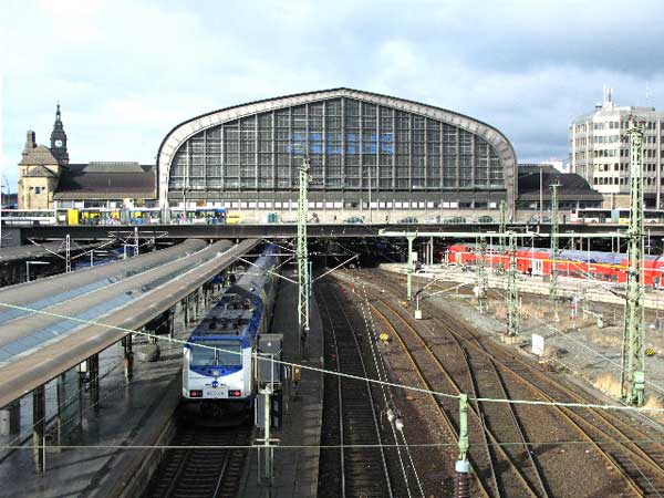 Hamburg-Hbf-2